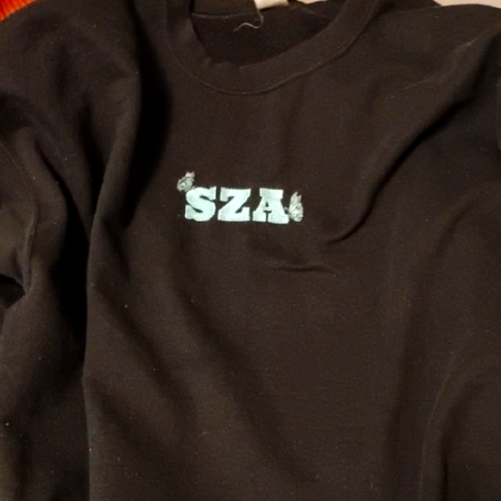 Artist SZA Black Sweatshirt